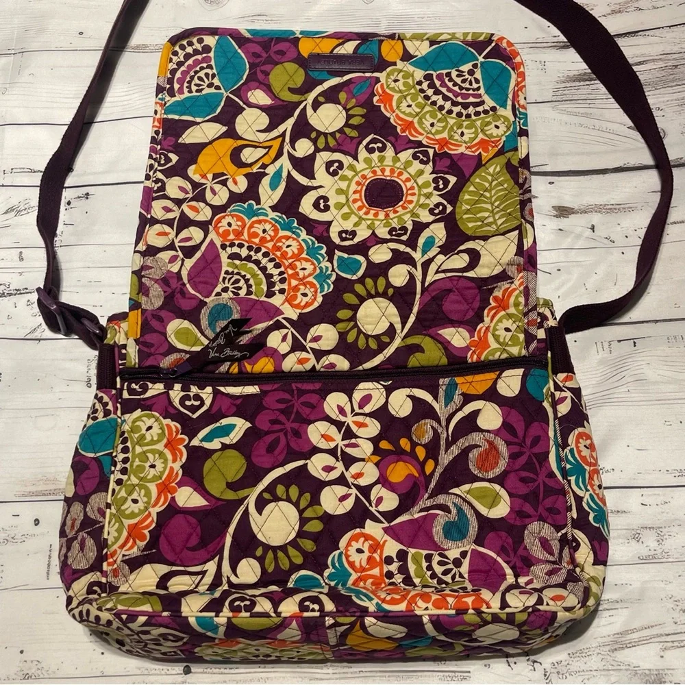 Vera Bradley Laptop messenger bag. Preowned